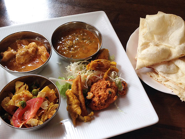 デリーダイニング (Delhi Dining)